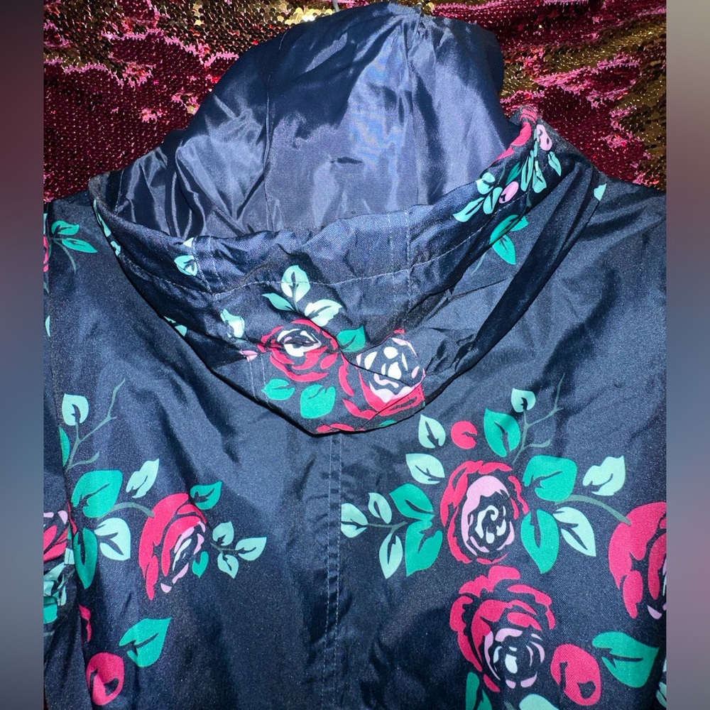 Capelli New York Women’s Rain Coat in size Small - Picture 6 of 6